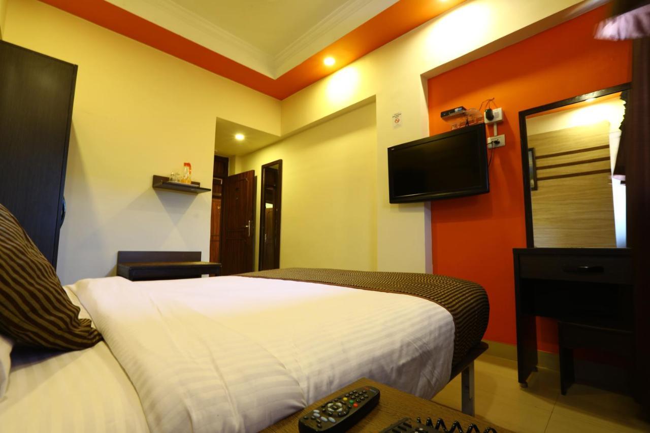 Hotel Sona Panaji Extérieur photo