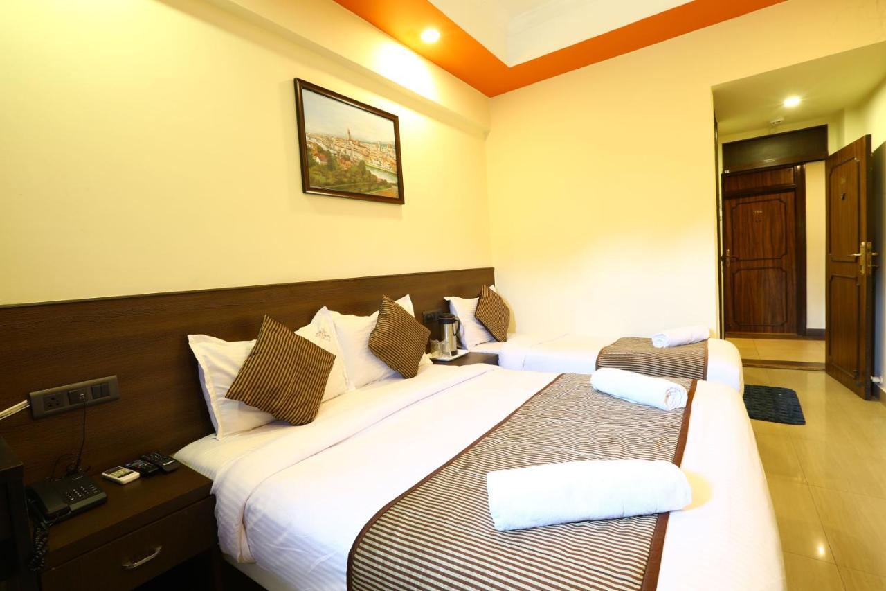 Hotel Sona Panaji Extérieur photo