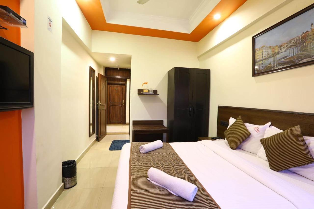Hotel Sona Panaji Extérieur photo